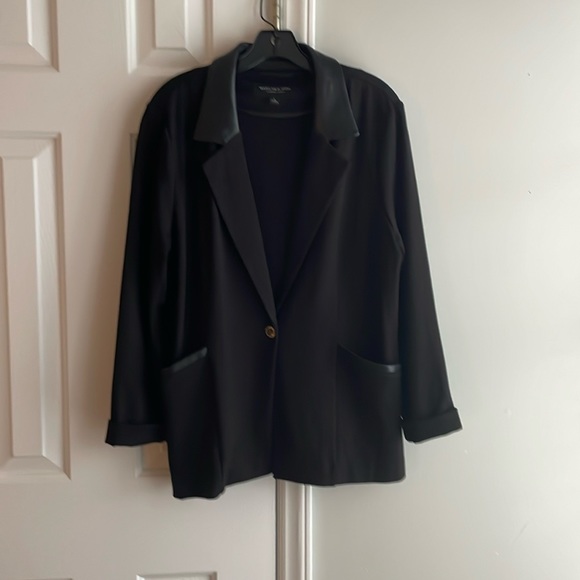 Blazer with faux leather trim - Picture 1 of 7